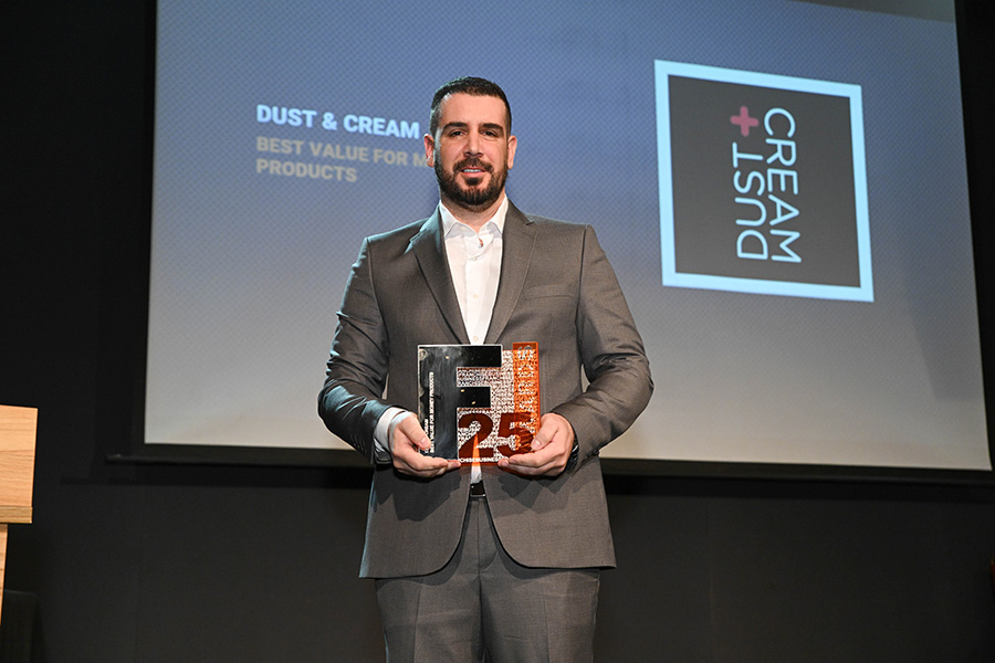Franchise Awards 2025 1384 dust