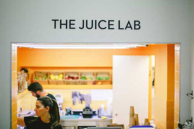 Pure juice bar Kolwnaki 160 of 184