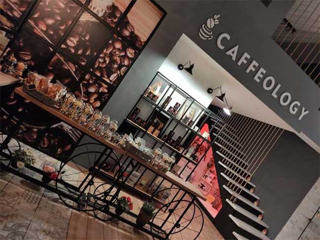 CAFFEOLOGY store ch 3
