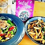 SALAD UP