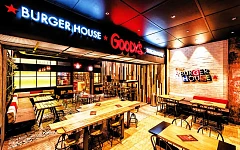 όμιλος Goody’s-Everest