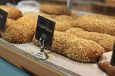 Koulour Koulour, κουλουρια franchise