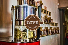 COFFEE DIVE