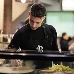 Αλέξανδρος Τσιρογιάννης, BUENO CREPA franchise