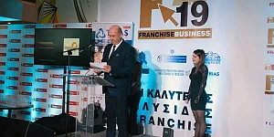 Koulour Koulour, κουλουρια franchise
